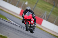 PJ-Motorsport-Photography-2020;donington-no-limits-trackday;donington-park-photographs;donington-trackday-photographs;no-limits-trackdays;peter-wileman-photography;trackday-digital-images;trackday-photos